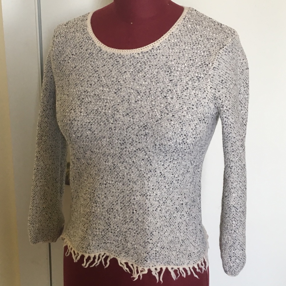Two Theory Tops Sweater Vneck T-shirt M and S
